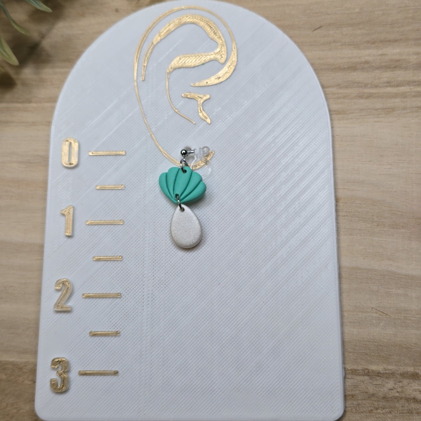 Clip-On Medium Dangle