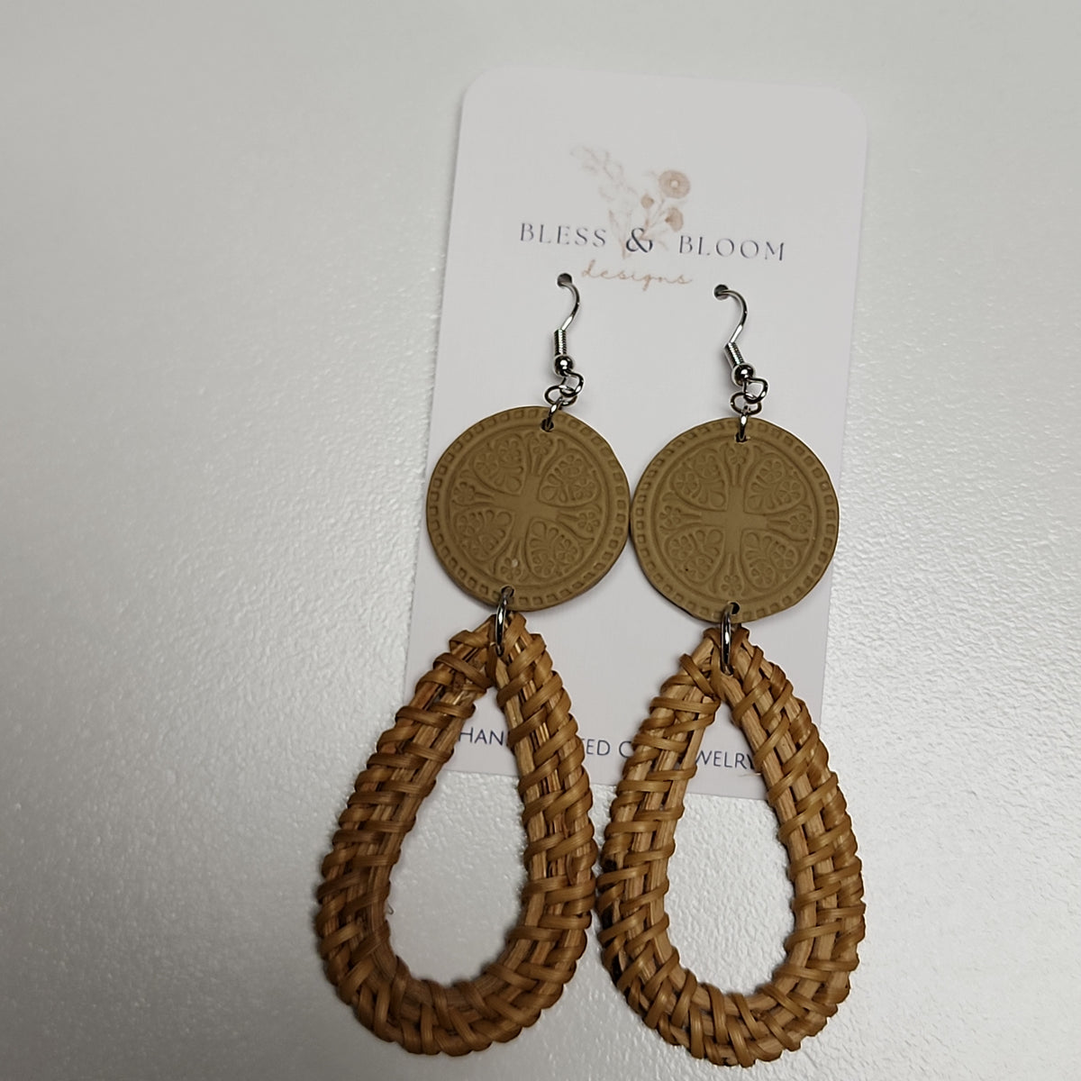 Large Dangle