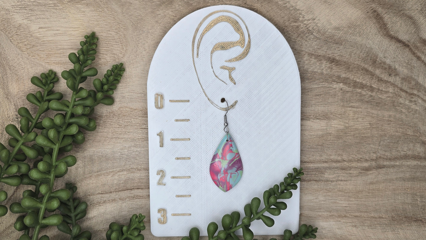 Medium Dangle